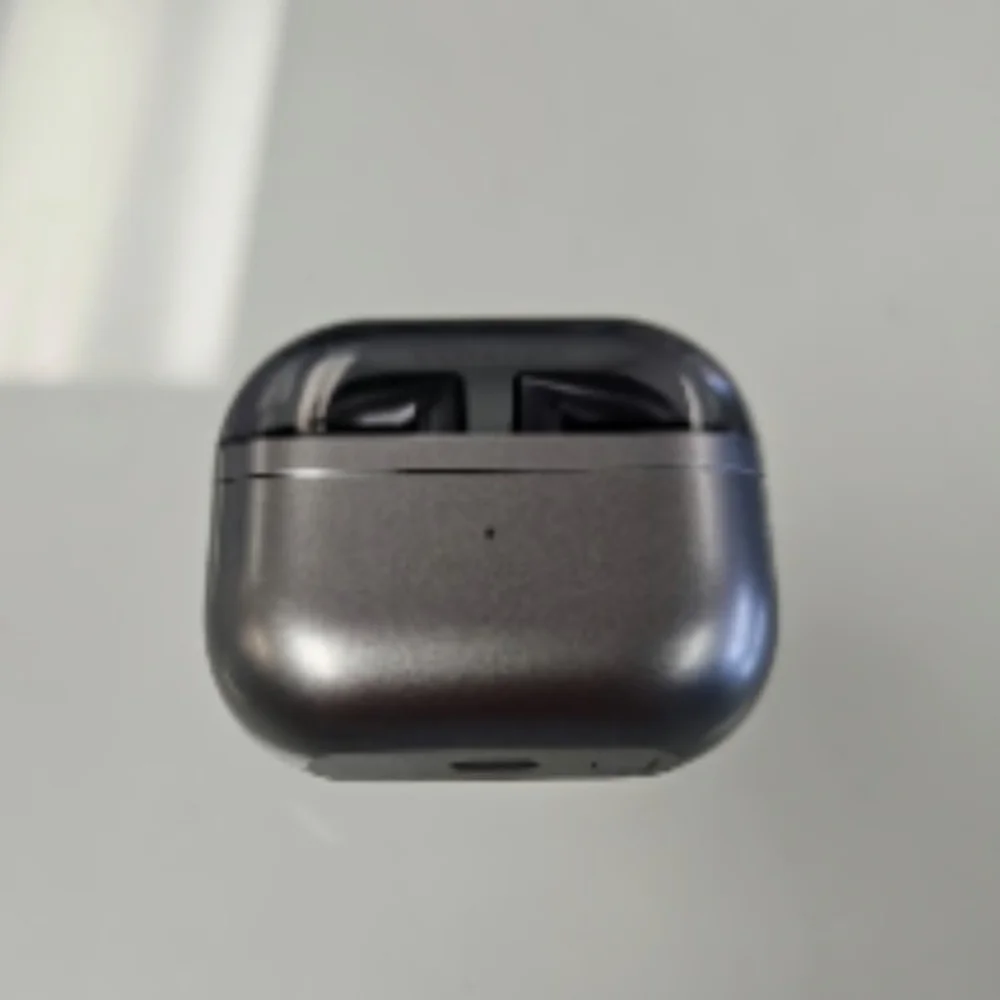 Samsung Earbuds 3 Pro (Brand New)